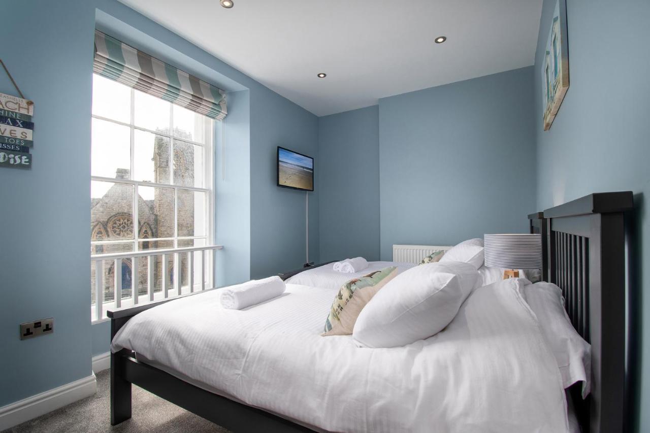 Abbey Road Boutique Holiday Apartment Llandudno Exterior photo